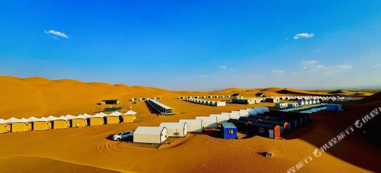 忘沙暖居沙漠星空露营地图片