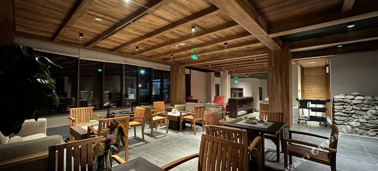 萨迦古城平措康桑文化遗产民宿图片