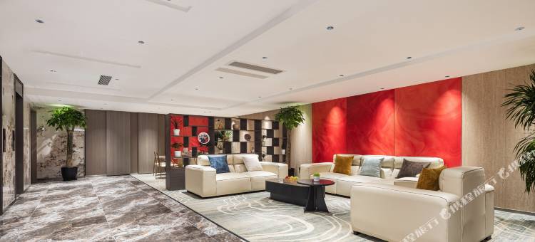 丽呈花盛国际酒店(乌鲁木齐高铁站西湖路店)图片