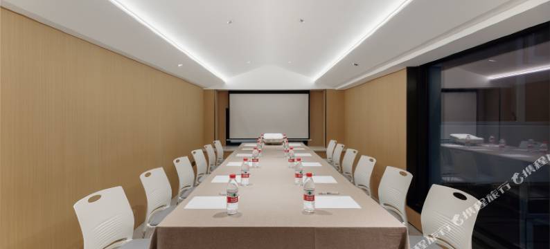 梦悦·美院酒店(厦门北站旺角商业街店)图片