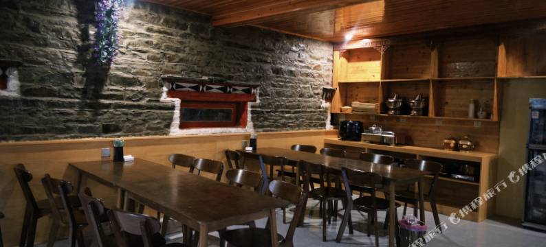 花田小住(甲根坝店)图片