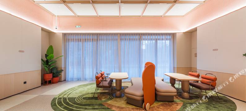 桔子酒店(上海淀山湖大道地铁站店)图片