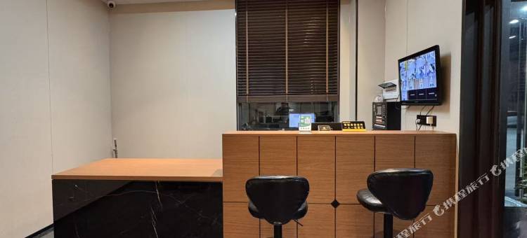 五月天宾馆图片