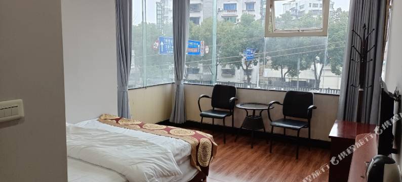 益达商务宾馆(重庆万州高铁北站店)图片