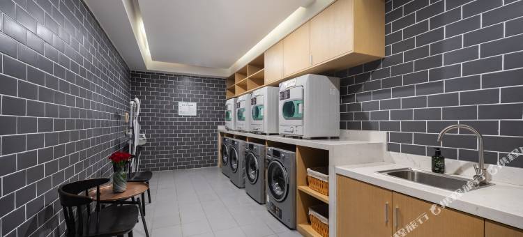 秋果X公寓(深圳宝安西乡地铁站店)图片
