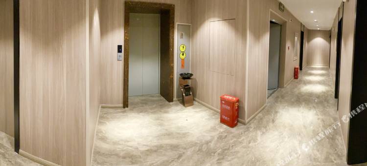 鹰潭卡曼风尚酒店图片