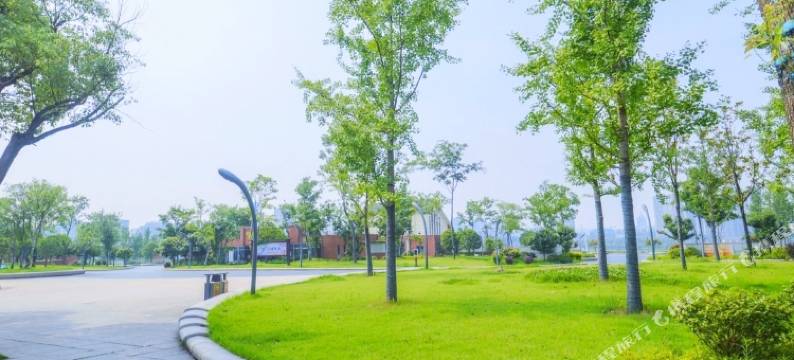 简爱宾馆(长沙西湖公园地铁站店)图片