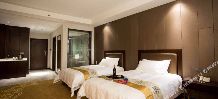 如家睿柏·云酒店(青岛西海岸新区政府世博城店)图片