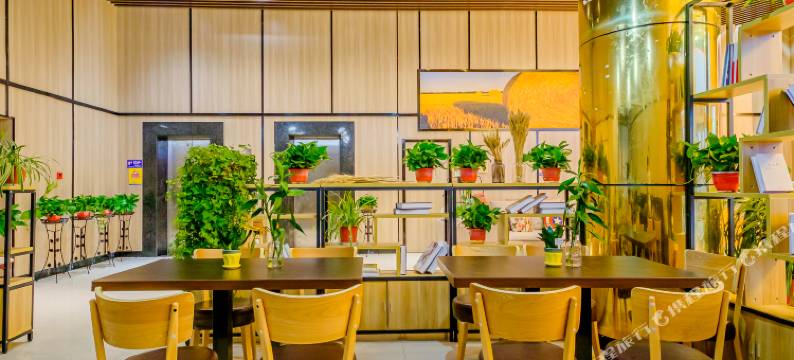 轻旅酒店(嘉兴洪合羊毛衫市场店)图片