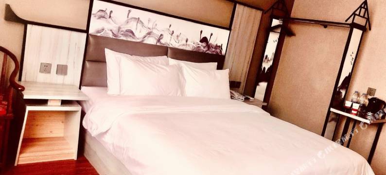 悦季商务酒店(库尔勒团结北路店)图片