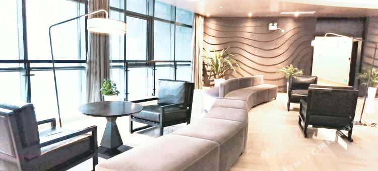 桔子酒店(镇江火车站万达广场店)图片