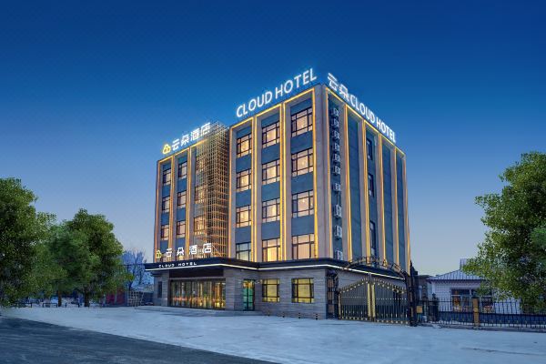 雷火竞技官网入口巨丰复盘：两市弱势震荡 酒店旅游强势活跃(图1)