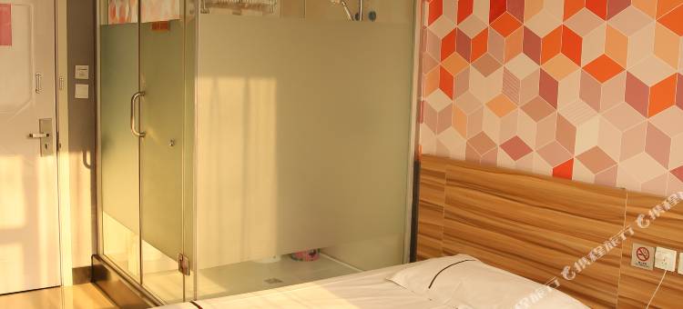 派酒店(石家庄鹿泉动物园店)图片