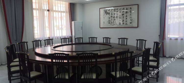 麻江深蓝酒店(双拥广场店)图片