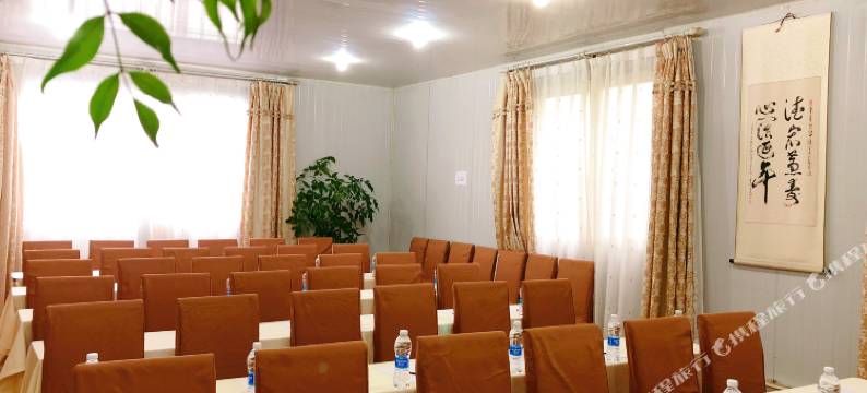 星宇隐蜀酒店(成都东站牛市口地铁站店)图片