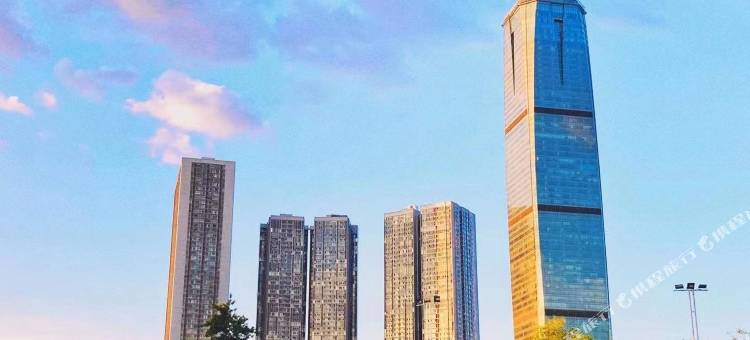 柳州云端智能公寓(地王公馆步步高广场店)图片