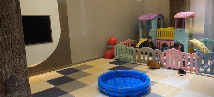 沉香堂·水月莲里湖畔酒店(莲里公园店)图片