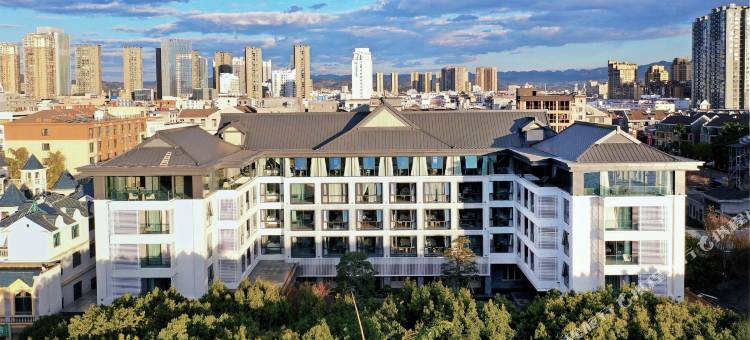 弥勒悦湖酒店(湖泉水乡店)图片