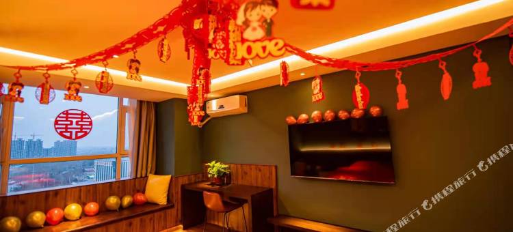 速8酒店(安丘汽车站店)图片