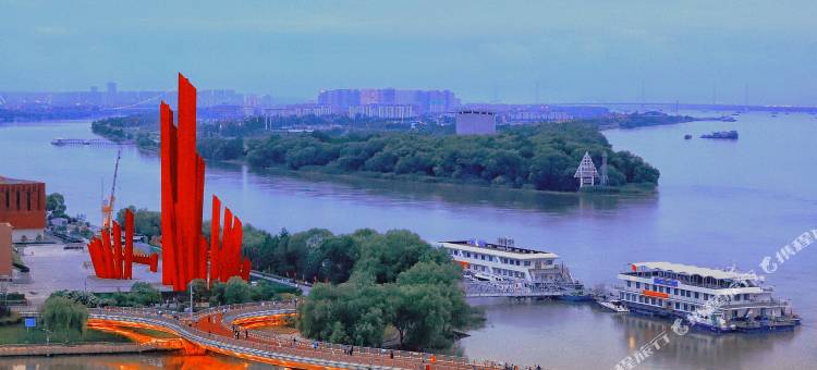 南京世茂滨江希尔顿酒店图片