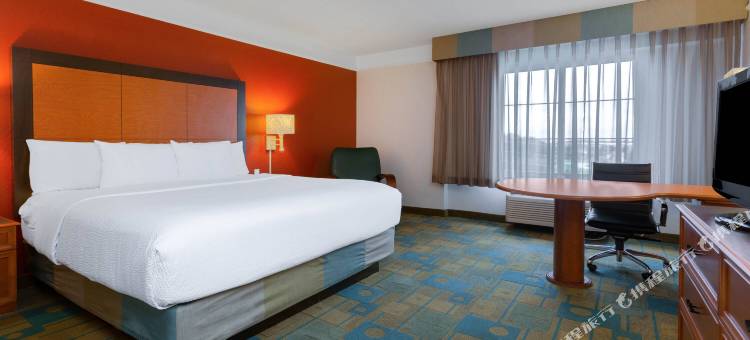 莱克兰西拉昆塔温德姆套房酒店(La Quinta Inn & Suites by Wyndham Lakeland West)图片