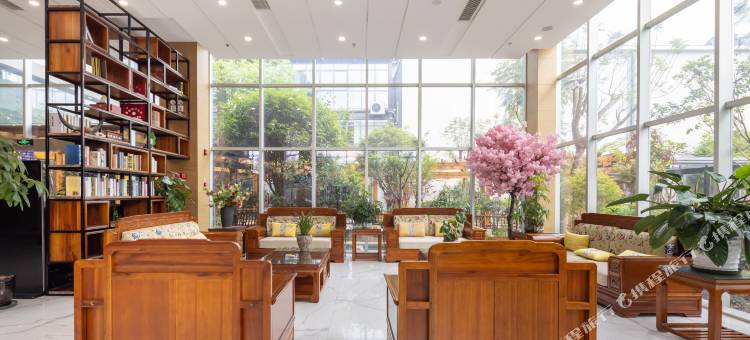 威远通汇百悦酒店(万达广场店)图片