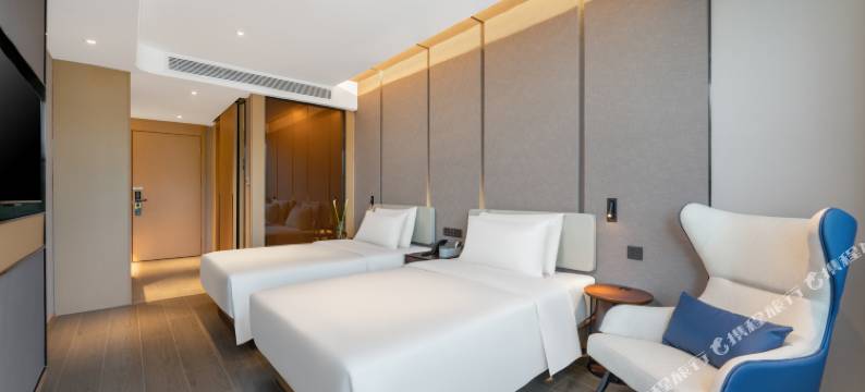 西安高铁北站北广场亚朵酒店图片