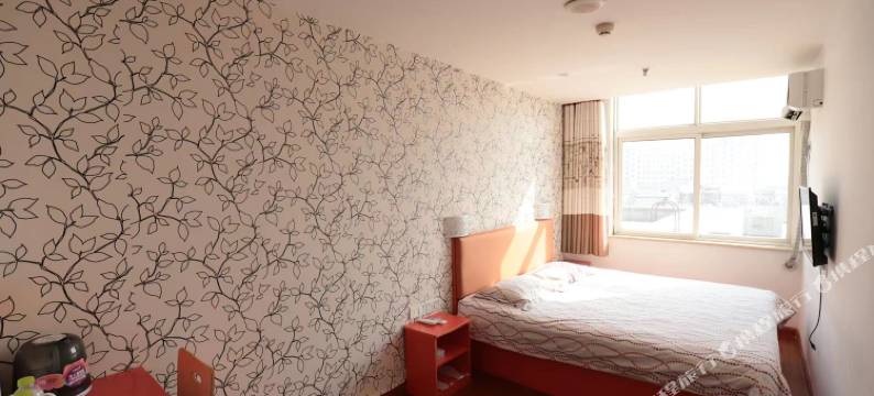 鸿宇酒店(招远体育场店)图片