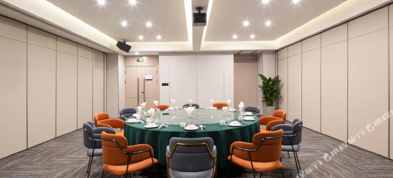 夕月亮酒店(昆明万彩城云南财经大学店)图片