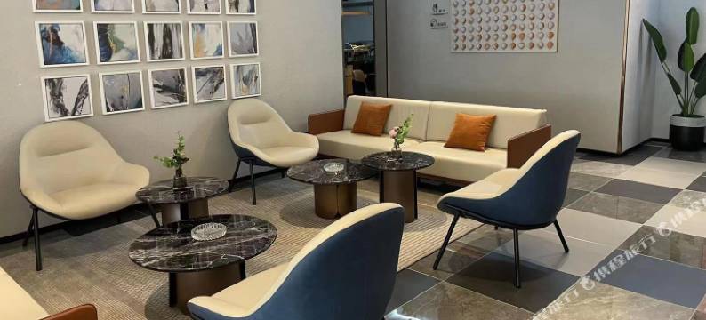 南欧尚品酒店(新建吾悦广场店)图片