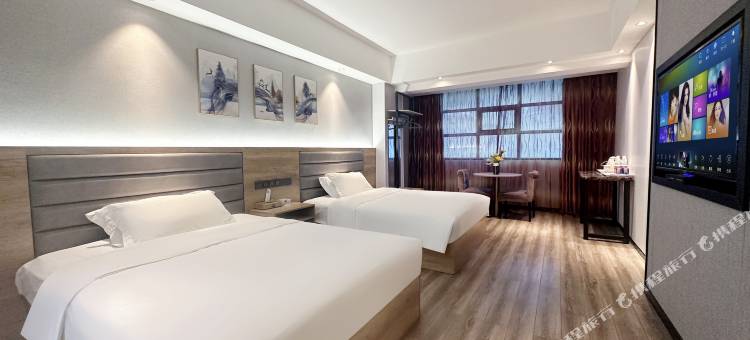 天峨明源大酒店(广西龙滩大峡谷国家森林公园店)图片