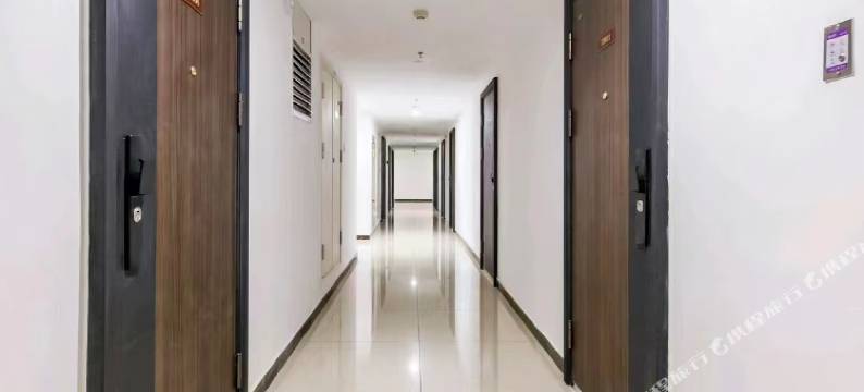 云禾·轻舍民宿(省人民医院盛安广场店)图片