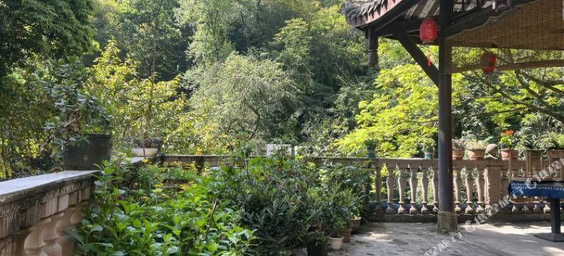 峨眉山秀山饭店图片