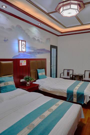 秦诚客栈(兵马俑店)