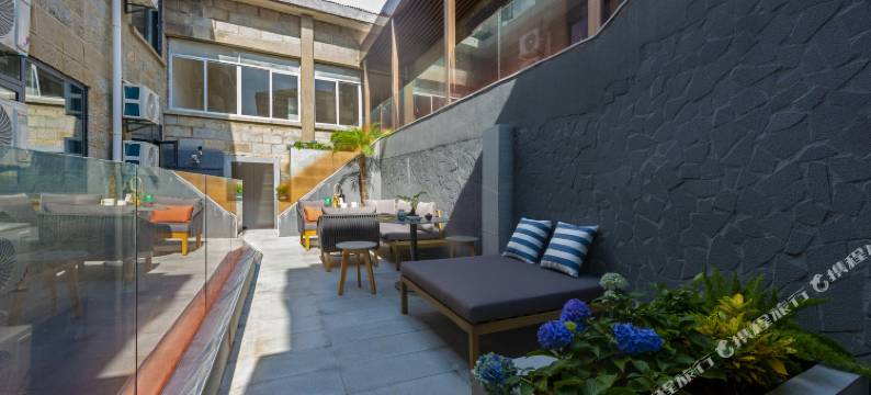 悦宸设计师酒店(庐山牯岭正街索道上站台店)图片