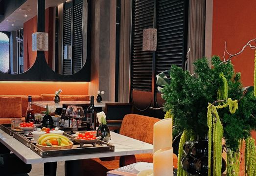 Baili Hotel Hotel Overview