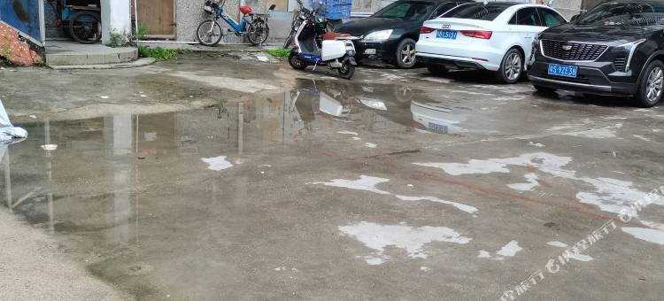 深圳振华酒店(平湖双拥街地铁站店)图片