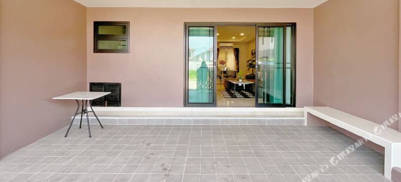 芭提雅Venice联排三卧泳池别墅近四方水上市场 商圈(Pattaya Venice Townhouse 3 Bedroom Pool Villa【Near the Floating Market + supermarket at the door 】)图片