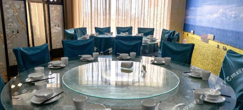 青海湖格日大酒店图片