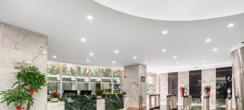 璞晶唯庭酒店(上海静安寺武宁路地铁站店)图片