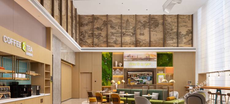 郑州东站希尔顿惠庭酒店图片