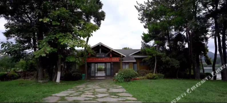 云漫湖生态度假公园星空小木屋酒店图片