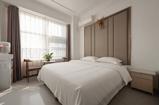 沐馨公寓(银雀华府店)