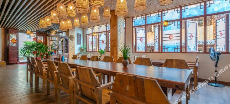 龙脊梯田垄上客栈图片