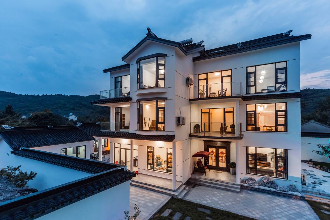 山舍里民宿(南缥缈峰路3号分店)