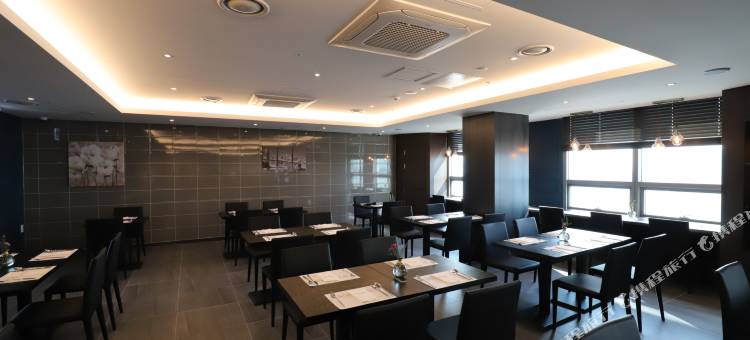 首尔南大门华美达套房酒店(Ramada Hotel & Suites by Wyndham Seoul Namdaemun)图片