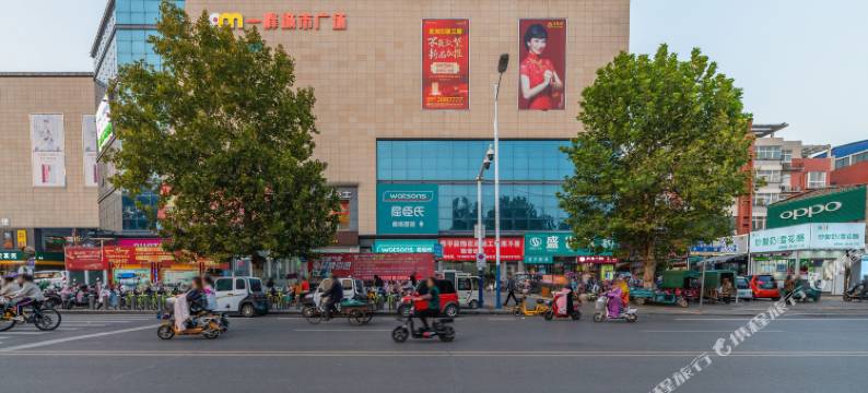 卡特创意酒店(襄城一峰城市广场店)图片