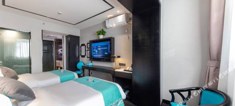 希岸·轻雅酒店(西宁高铁站王府井生活广场店)图片