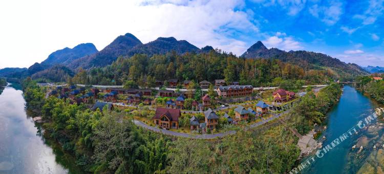 小七孔氧心谷红枫度假酒店图片