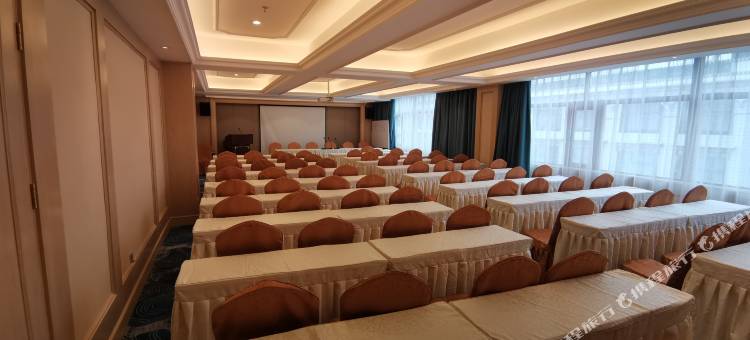 维也纳酒店(拉孜珠穆朗玛峰店)图片